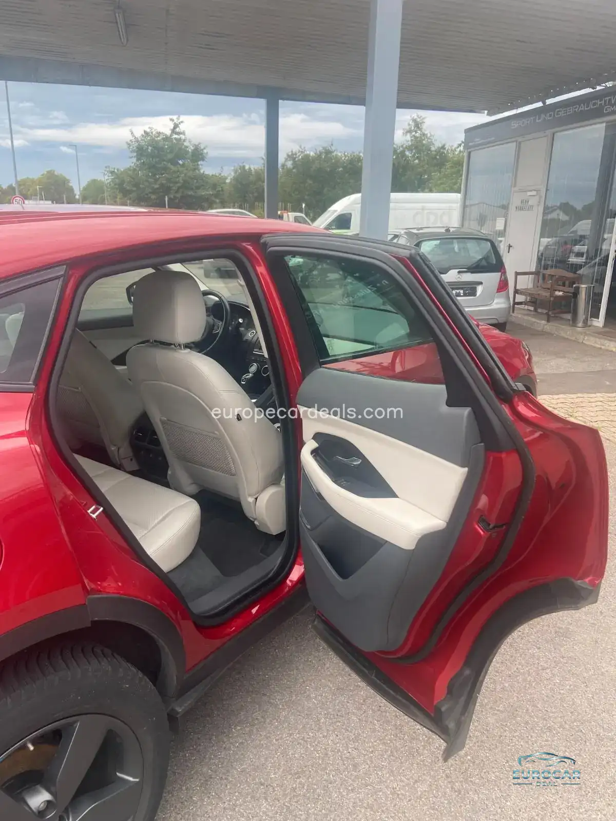 Jaguar E-Pace