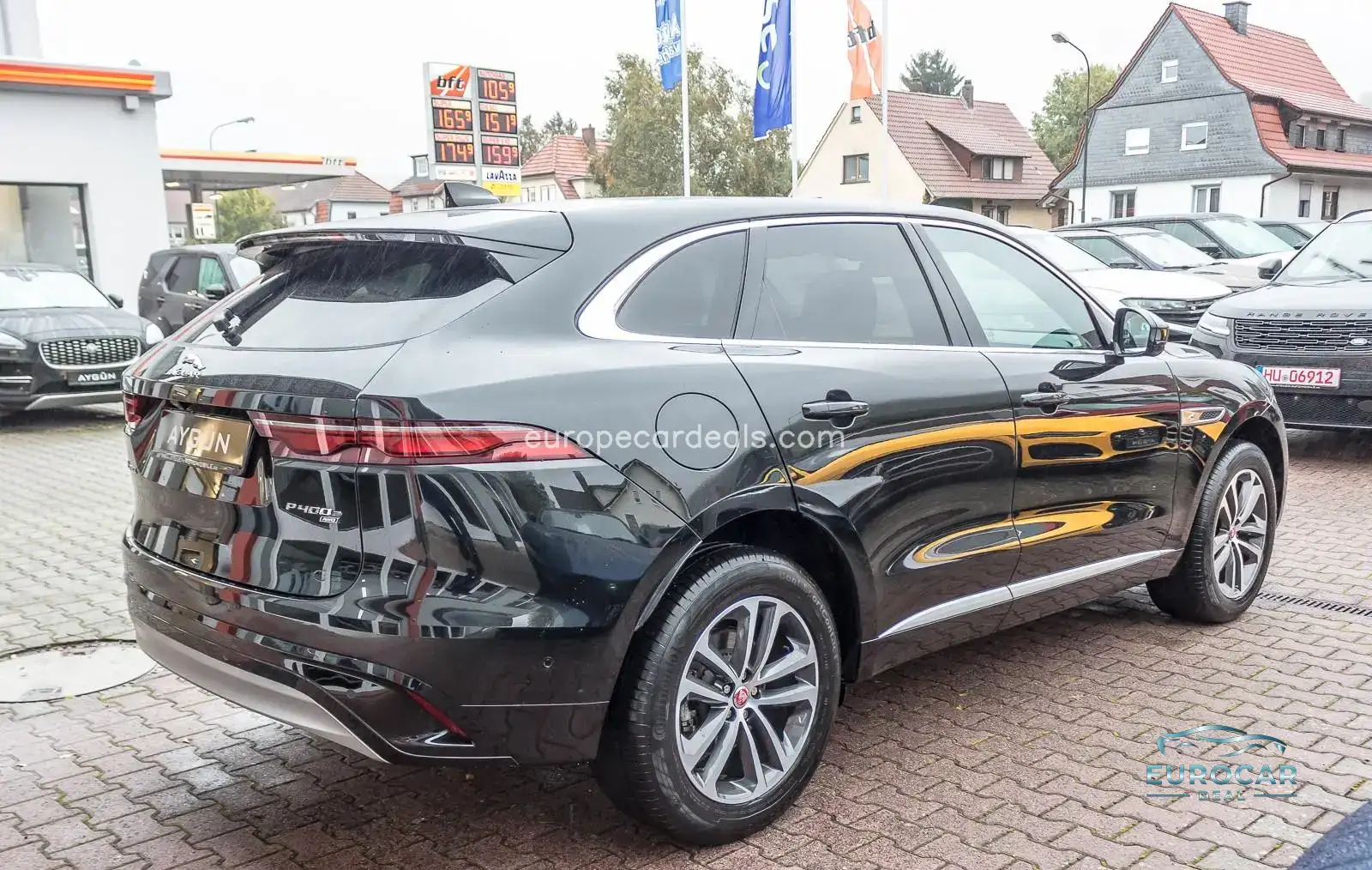Jaguar F-Pace