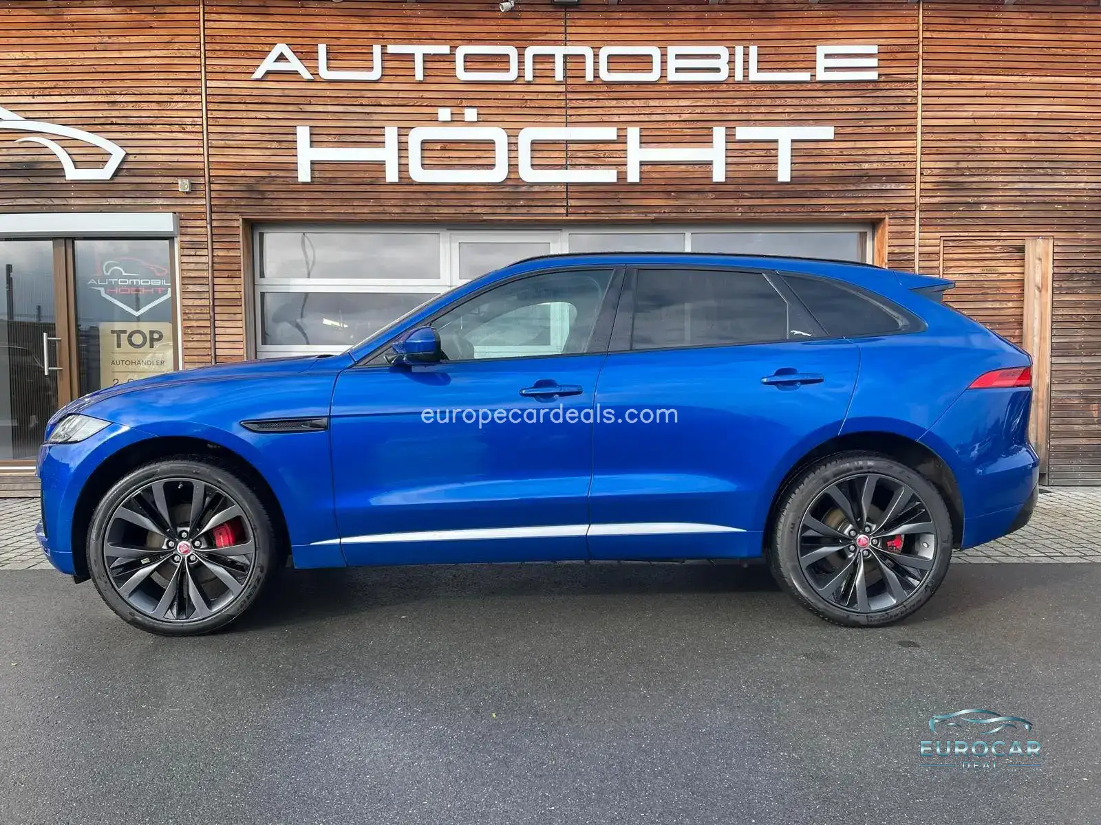 Jaguar F-Pace