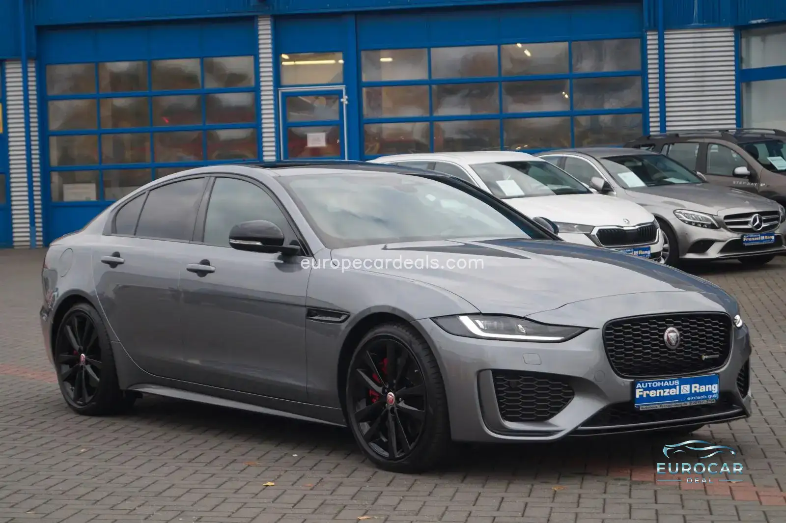 Jaguar XE