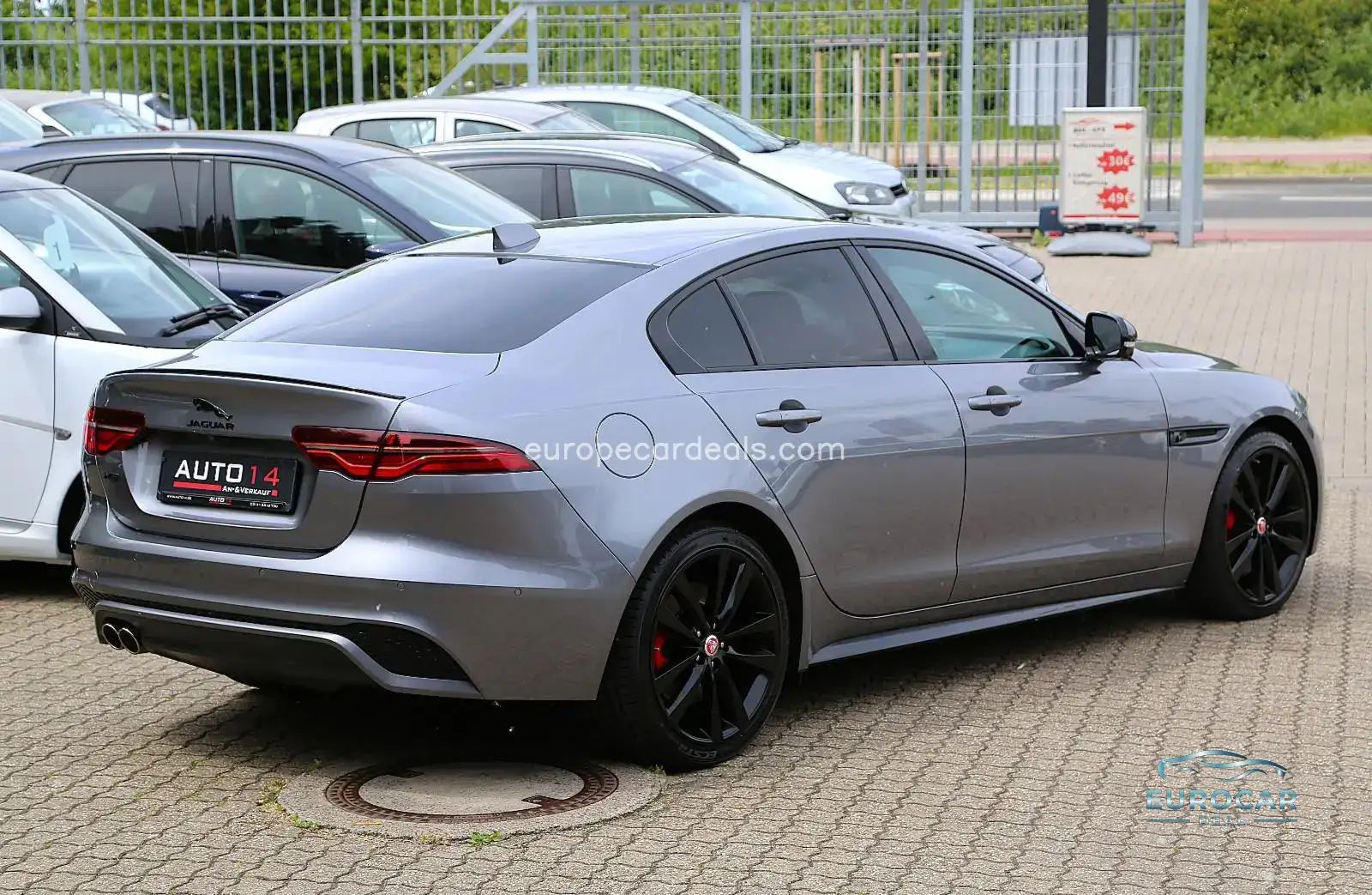 Jaguar XE