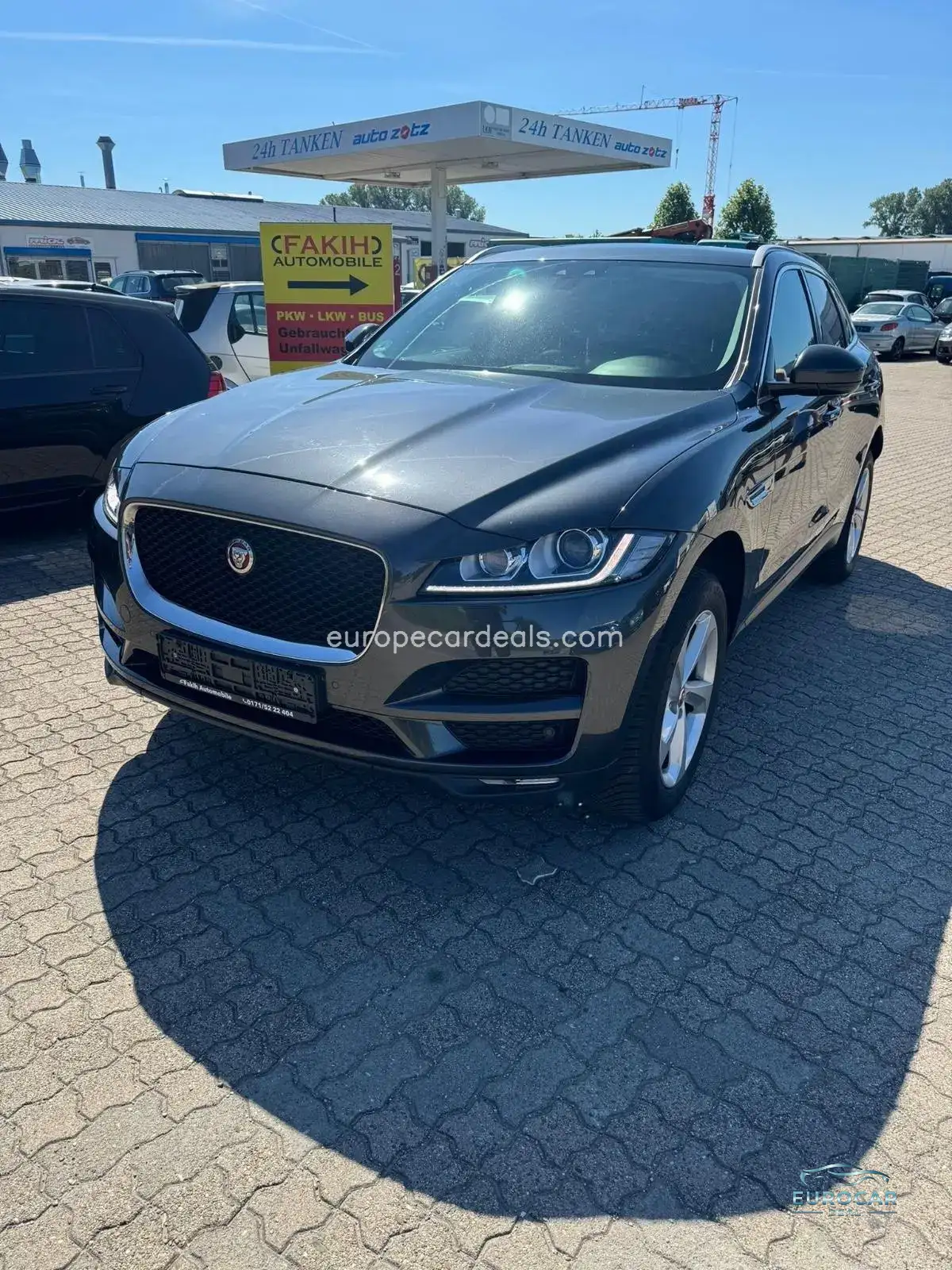 Jaguar F-Pace