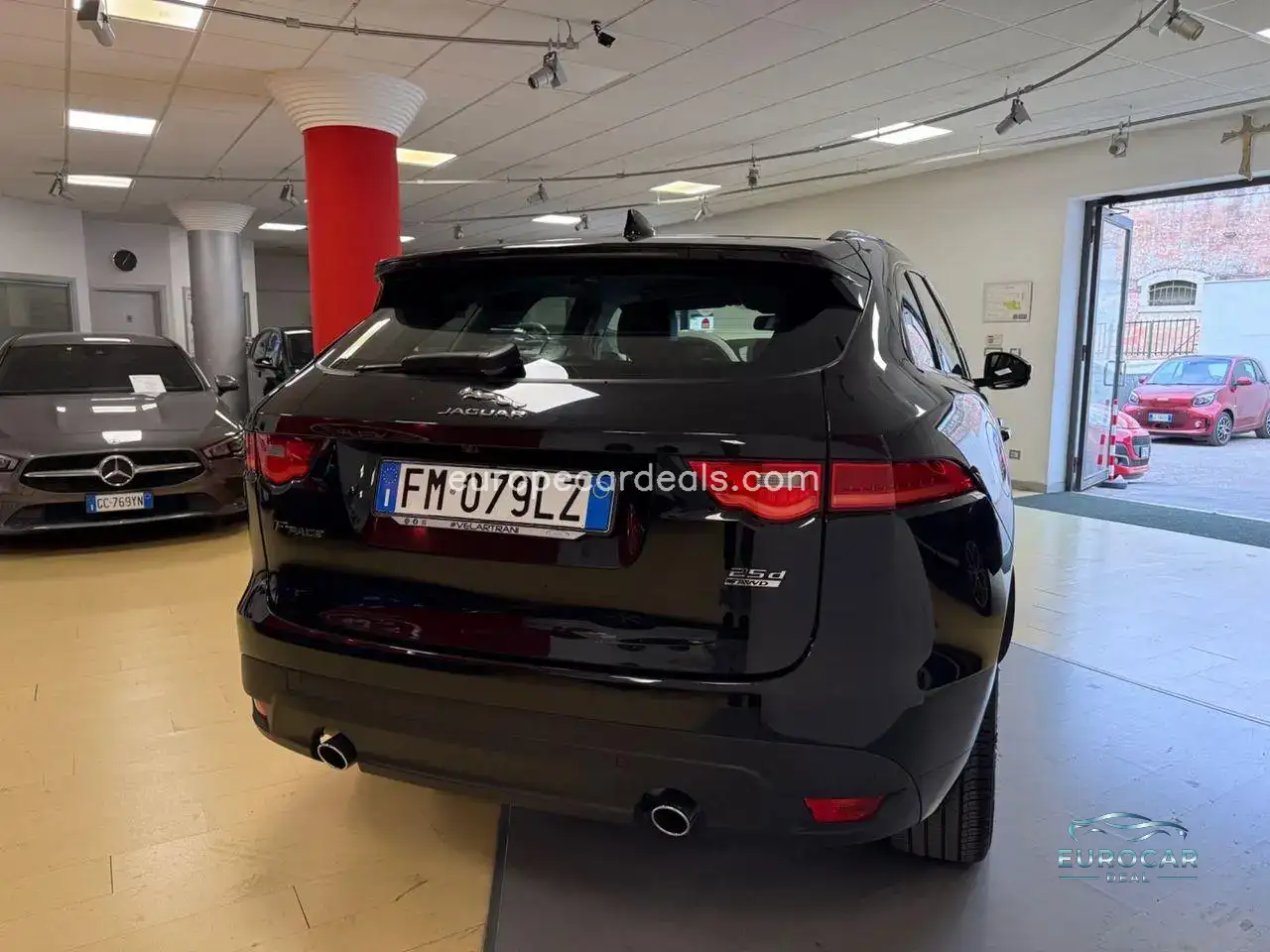 Jaguar F-Pace