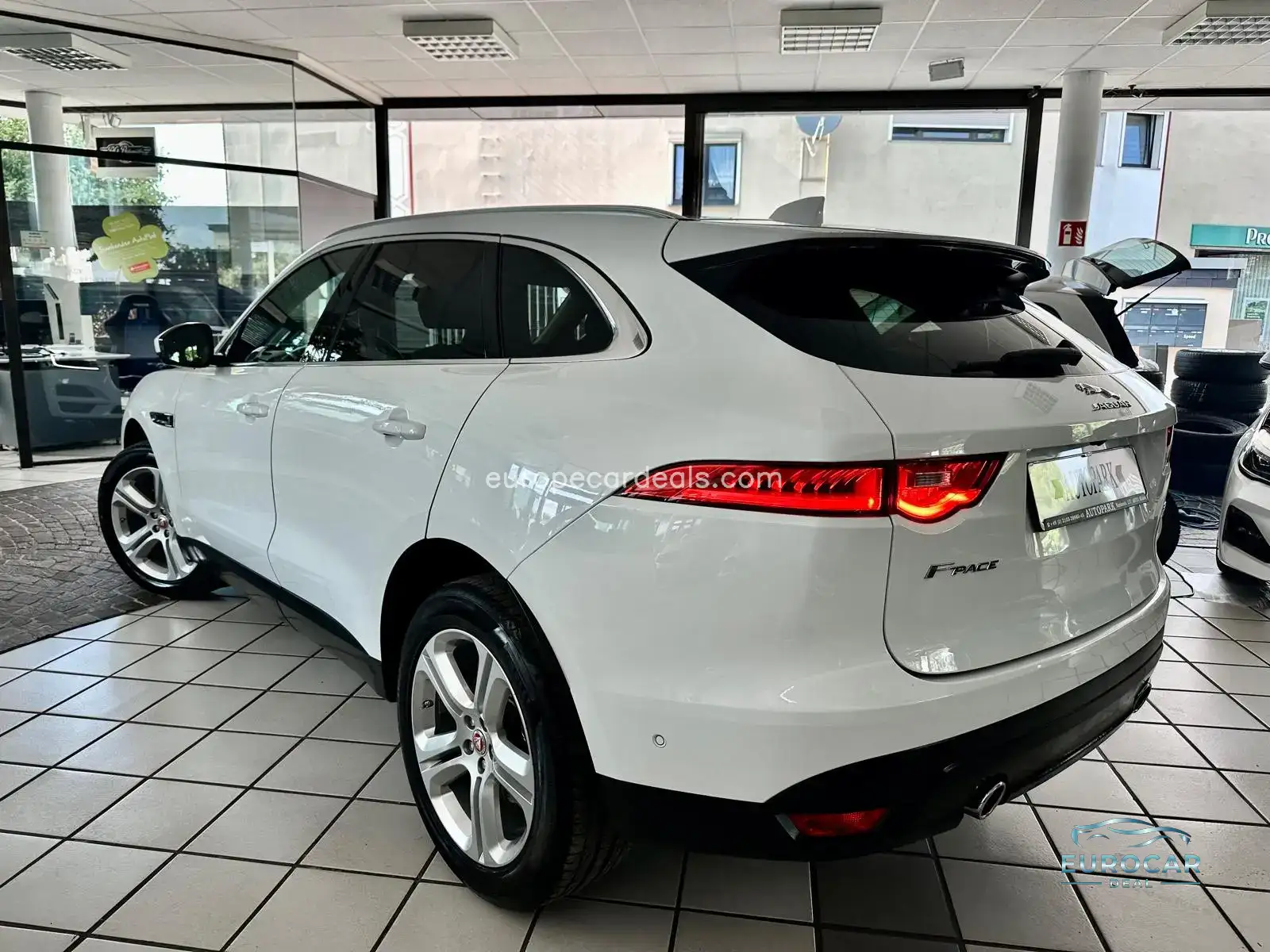 Jaguar F-Pace