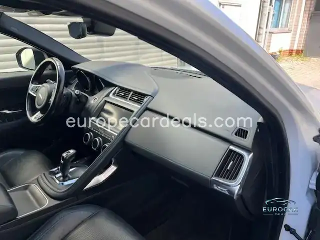 Jaguar E-Pace