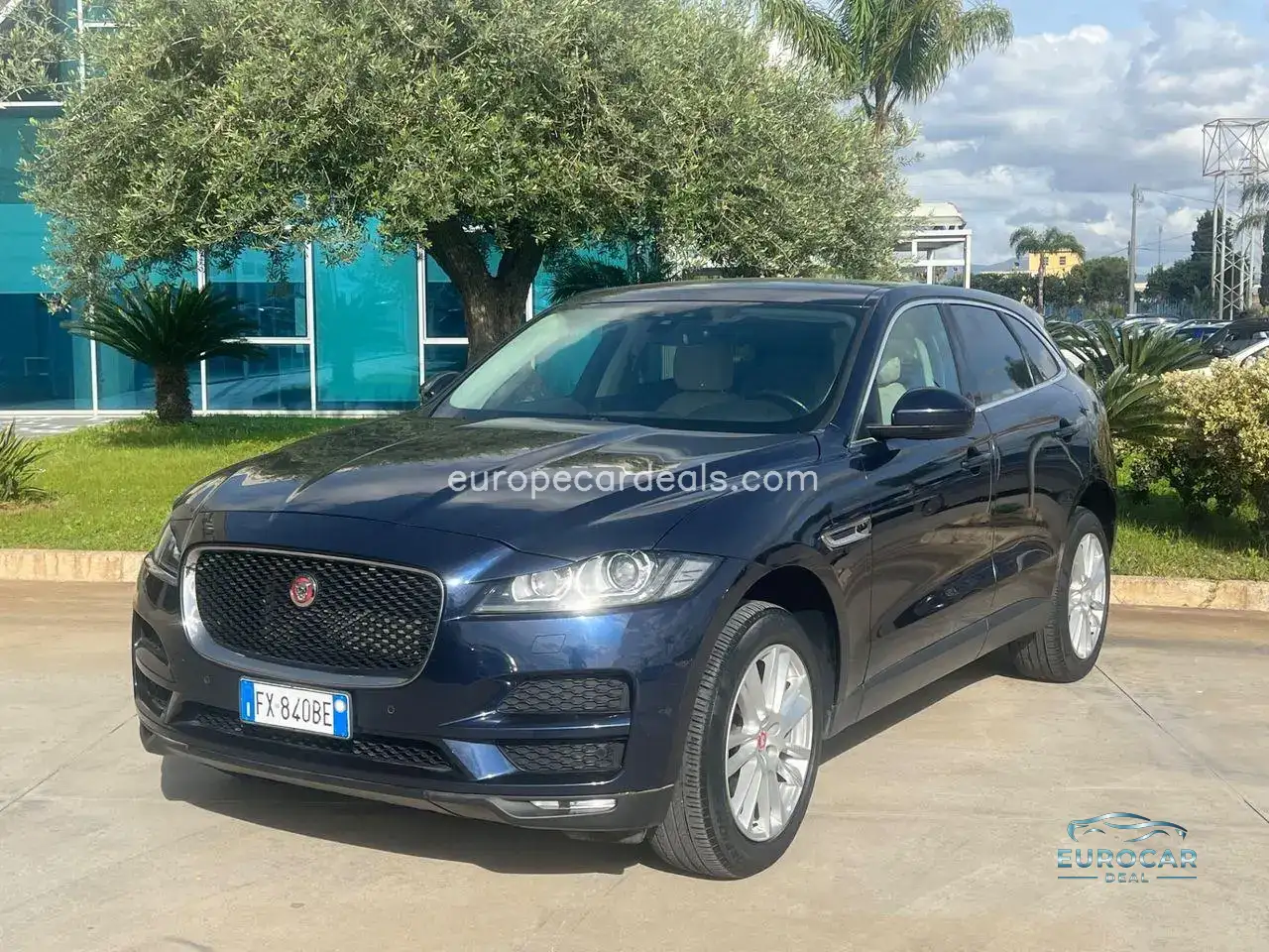 Jaguar F-Pace