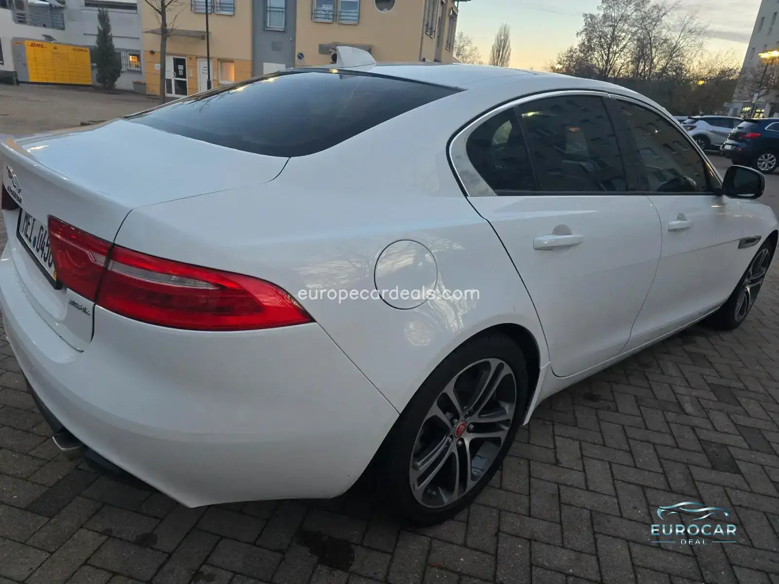 Jaguar XE