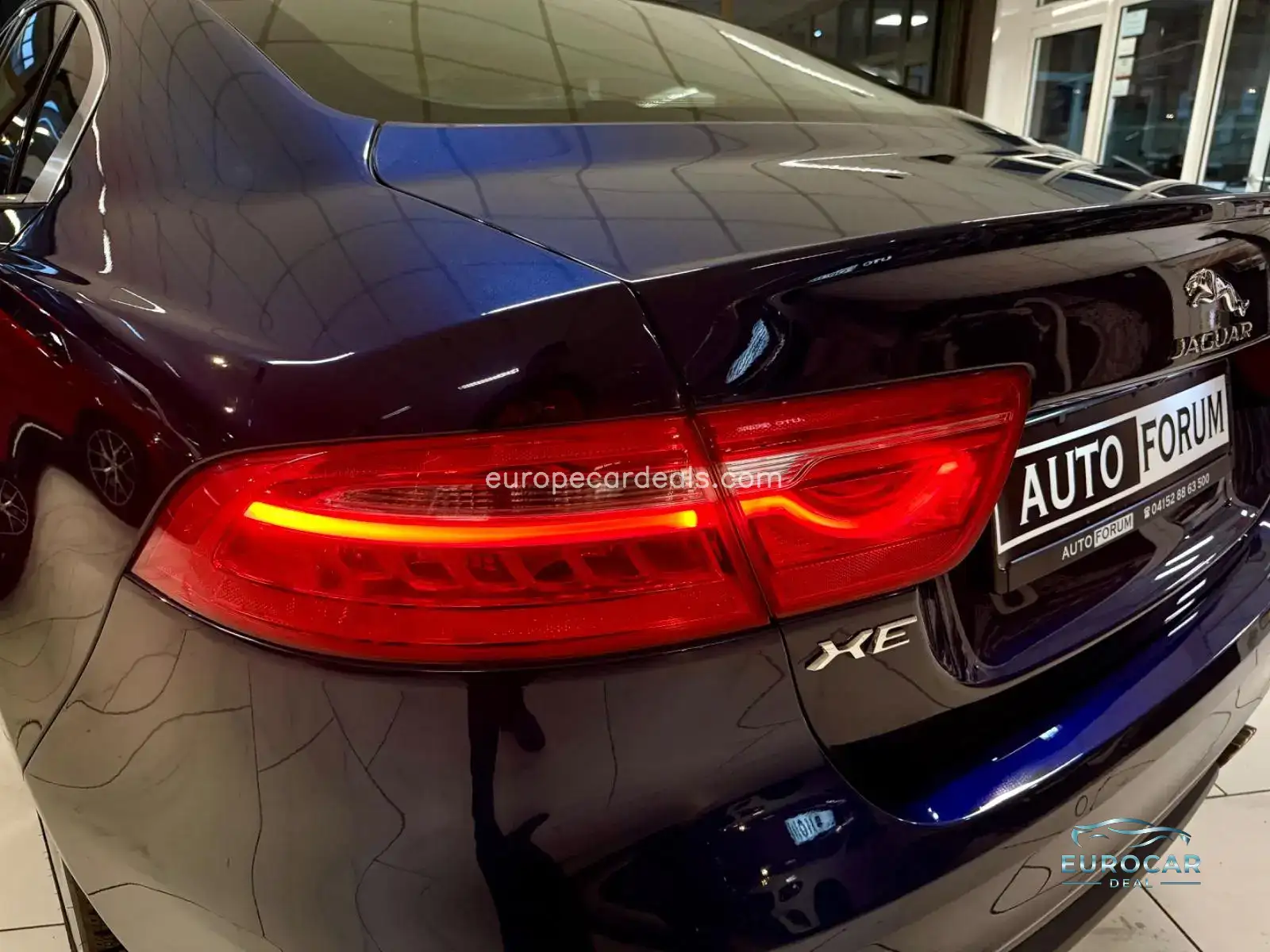 Jaguar XE
