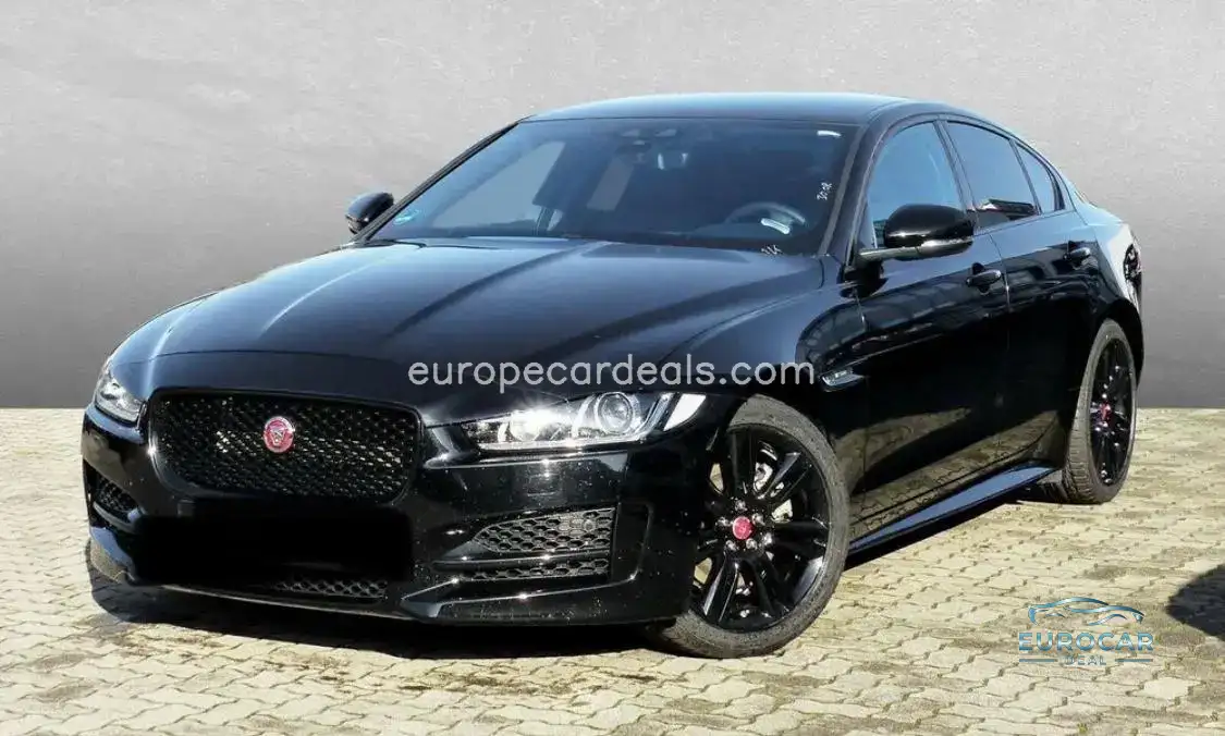 Jaguar XE