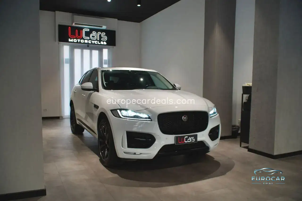 Jaguar F-Pace