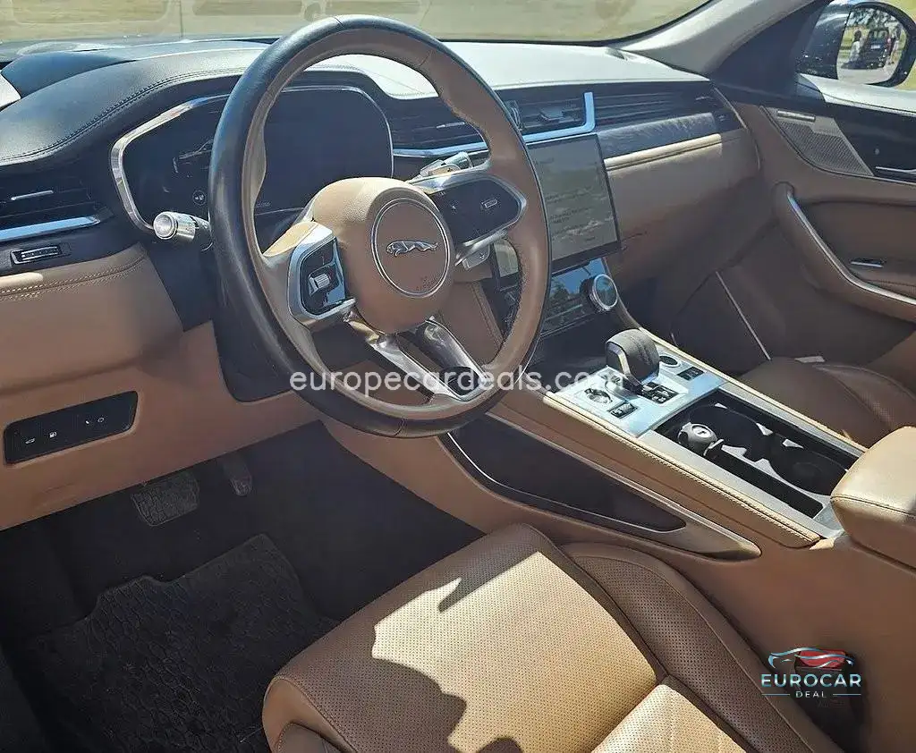 Jaguar F-Pace