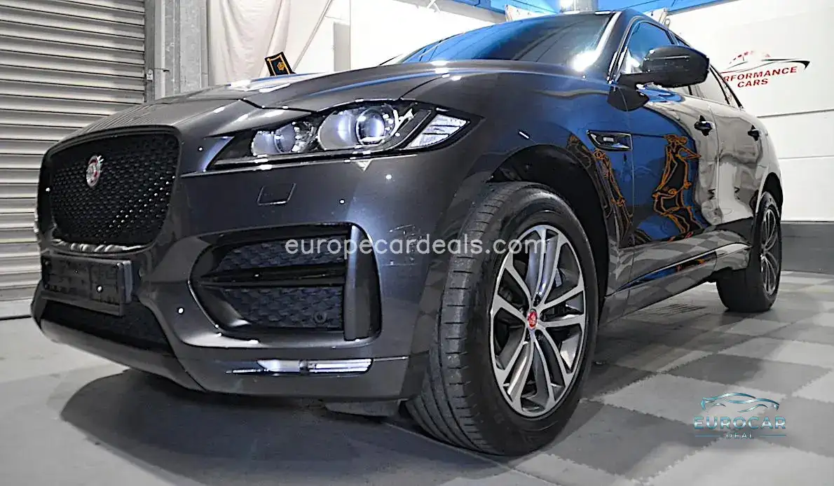 Jaguar F-Pace