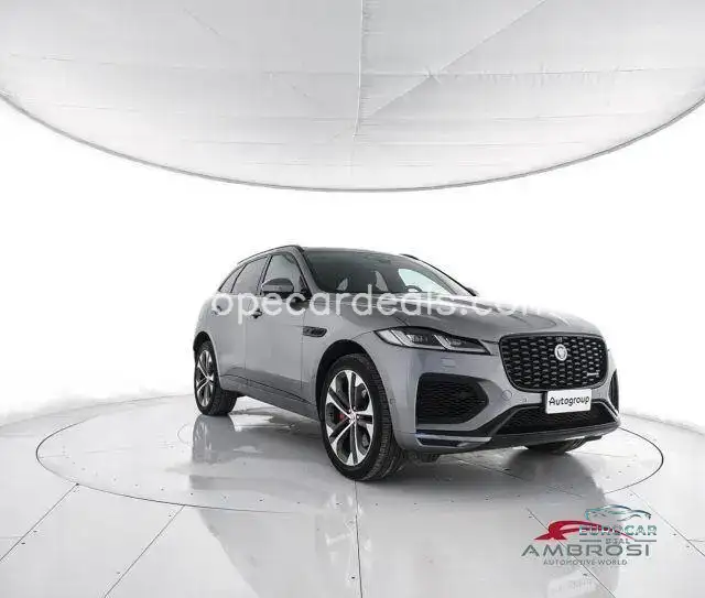 Jaguar F-Pace