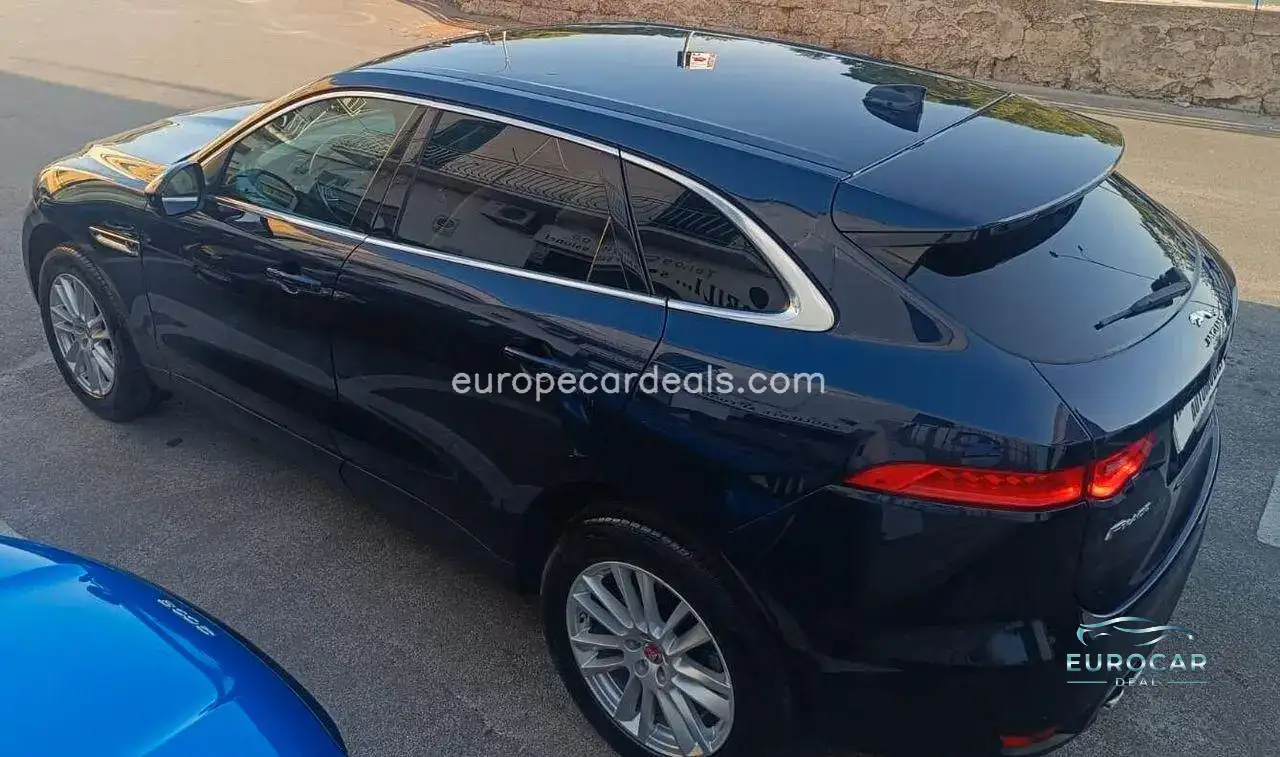 Jaguar F-Pace