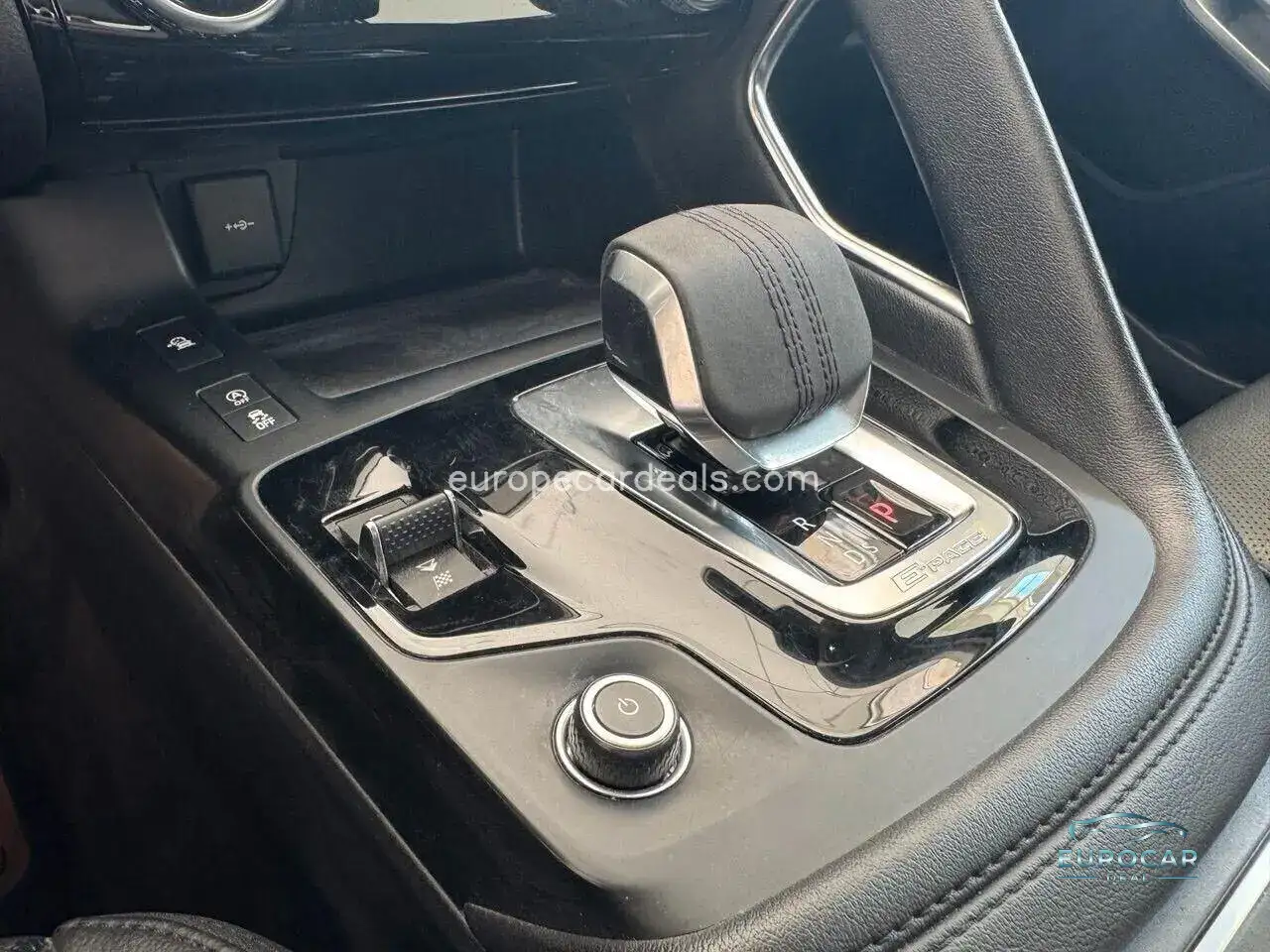 Jaguar E-Pace