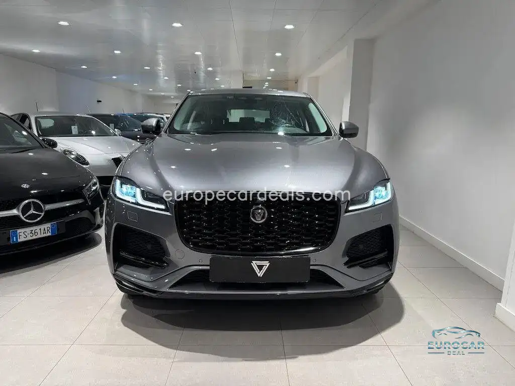 Jaguar F-Pace