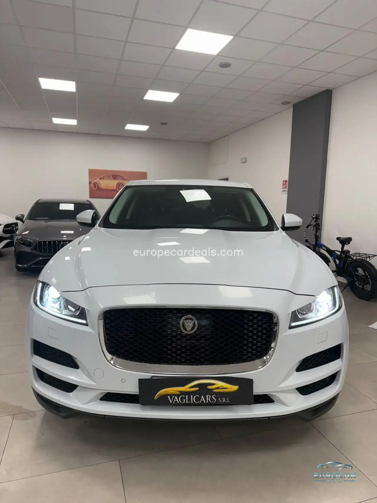 Jaguar F-Pace