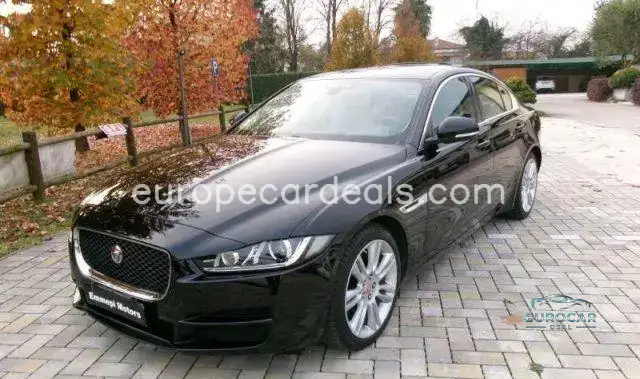 Jaguar XE
