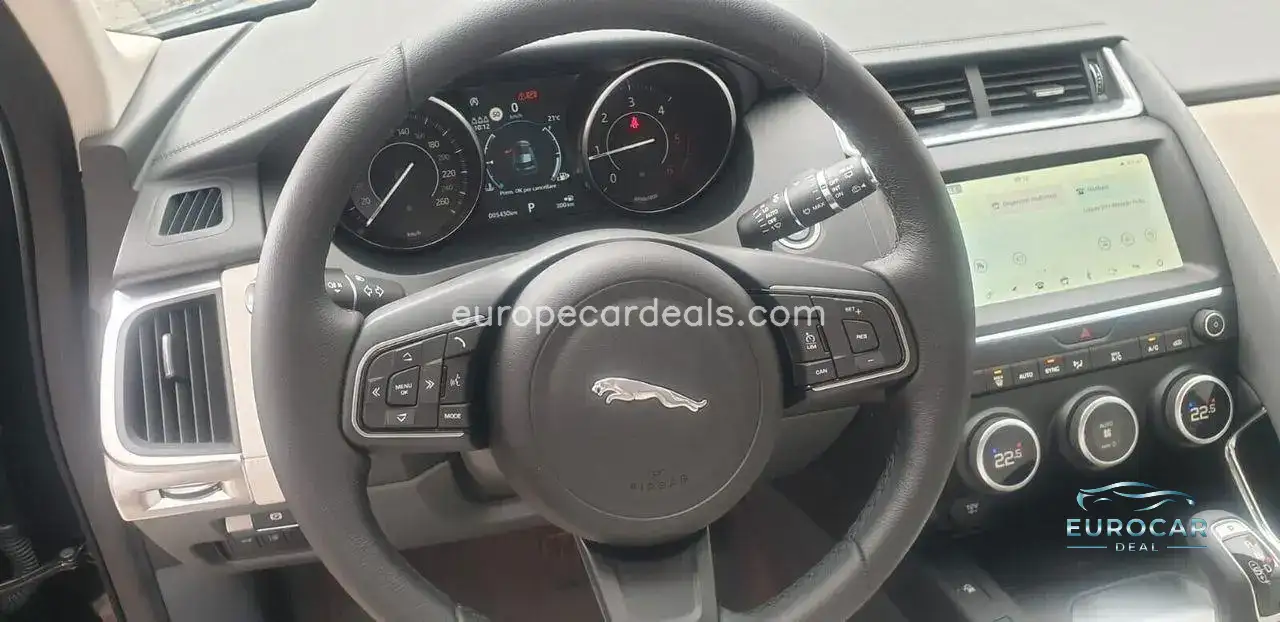 Jaguar E-Pace