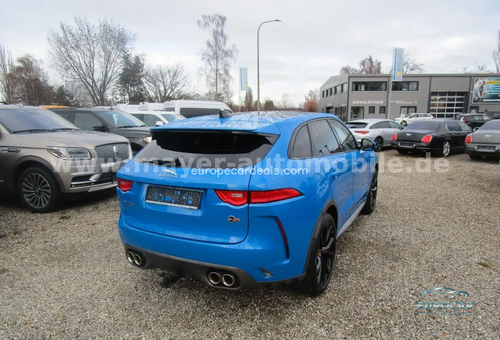 Jaguar F-Pace