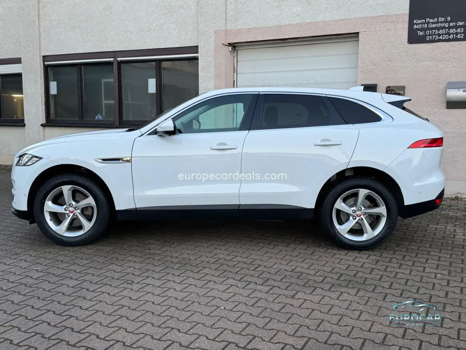 Jaguar F-Pace