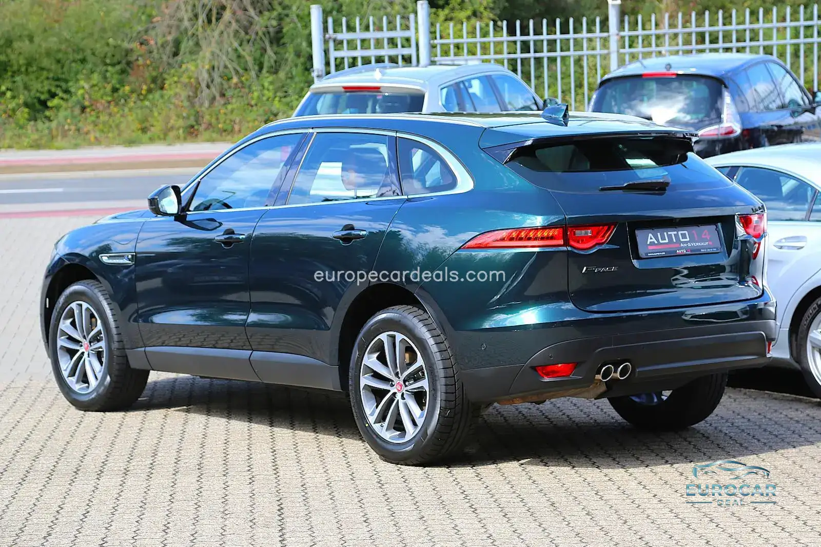 Jaguar F-Pace