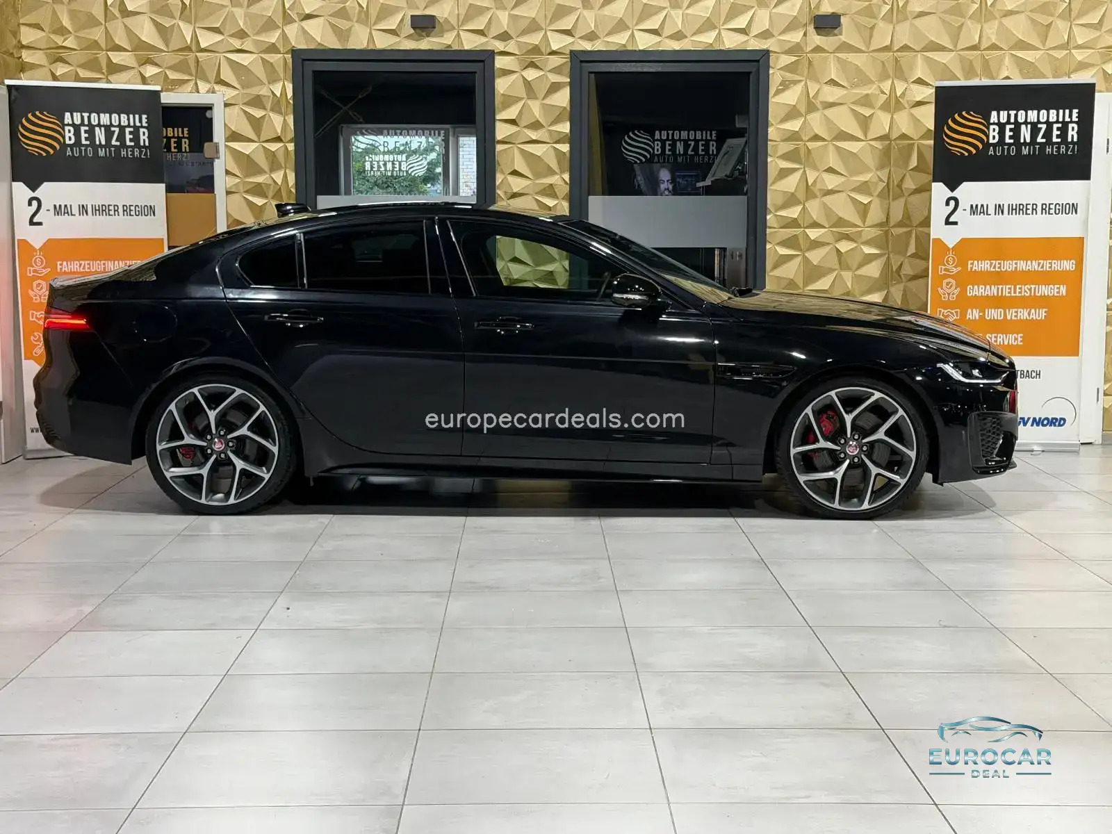 Jaguar XE