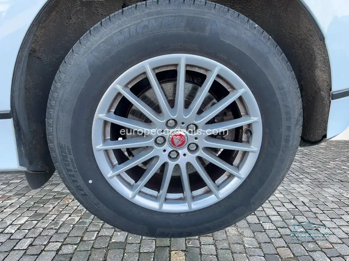 Jaguar I-Pace