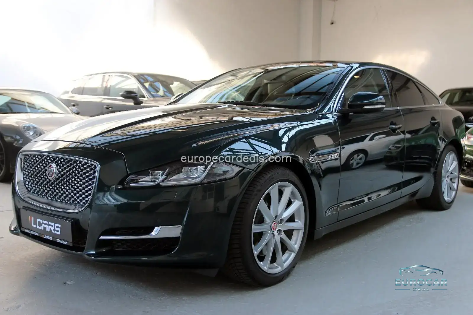 Jaguar XJ