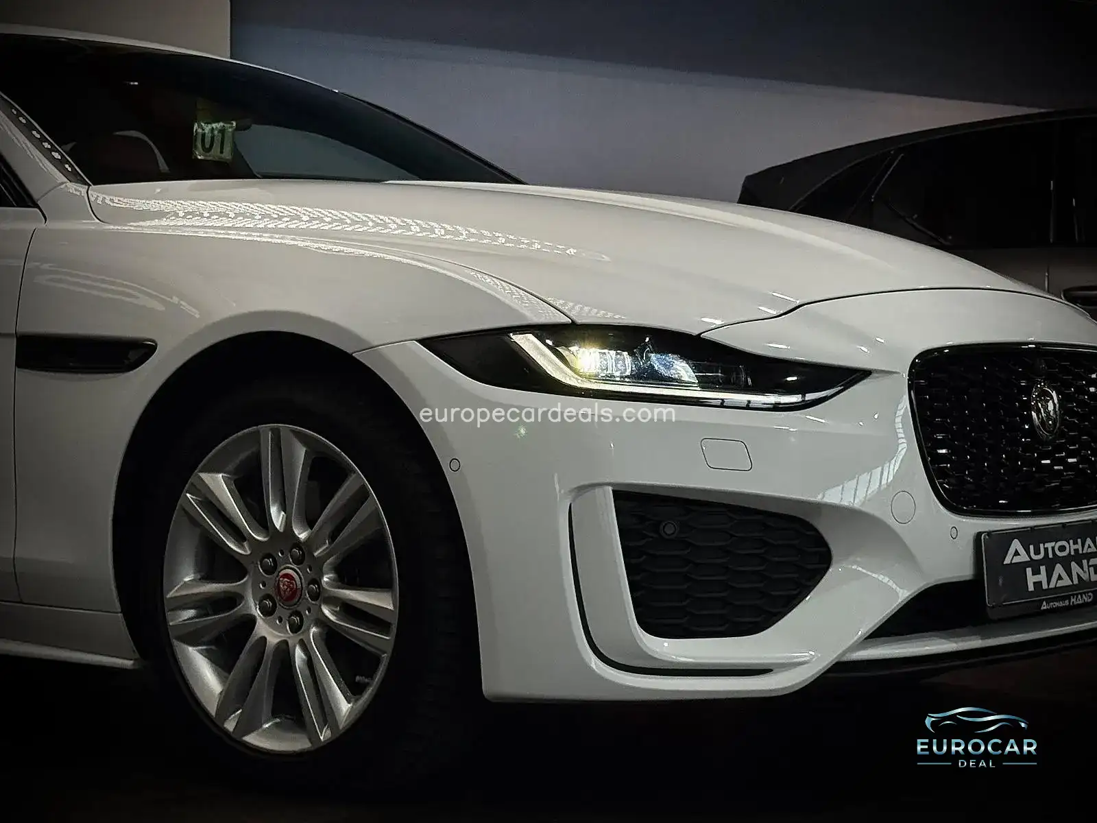 Jaguar XE