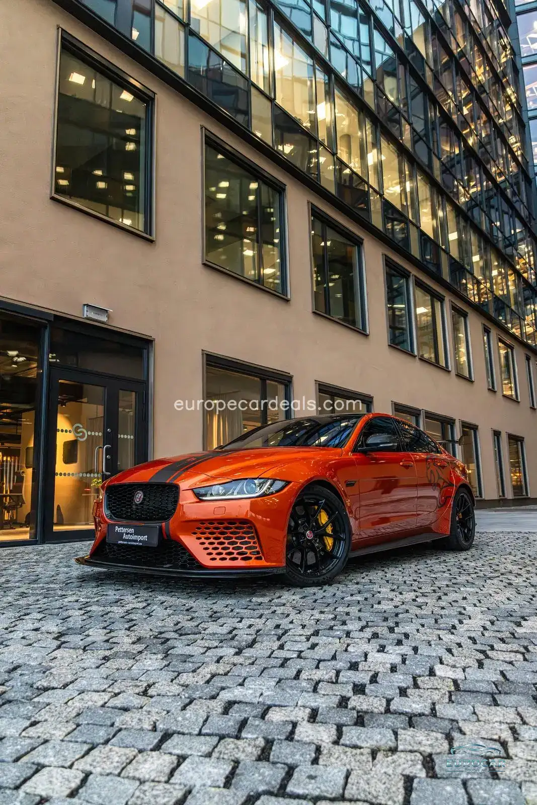 Jaguar XE