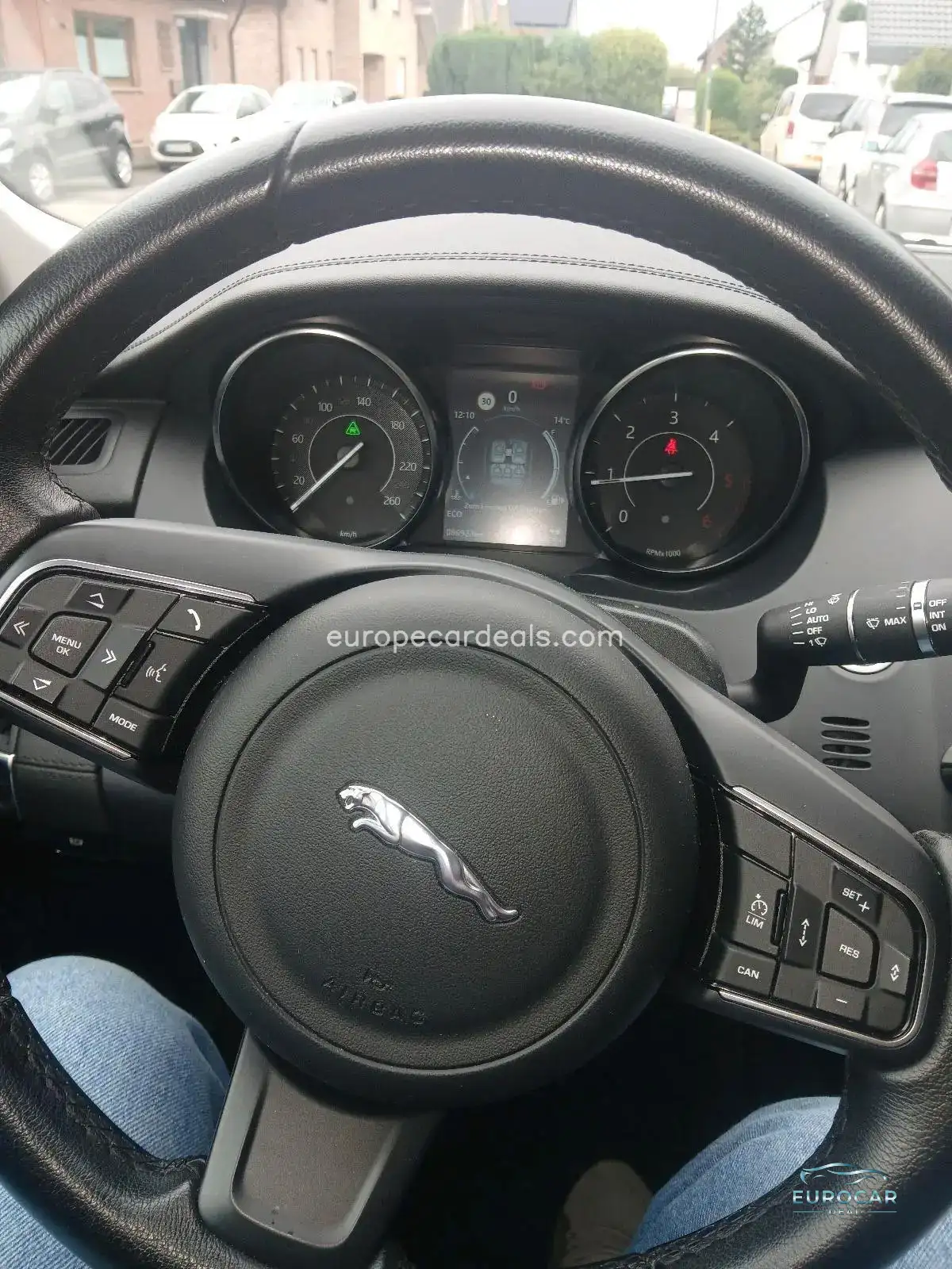 Jaguar E-Pace
