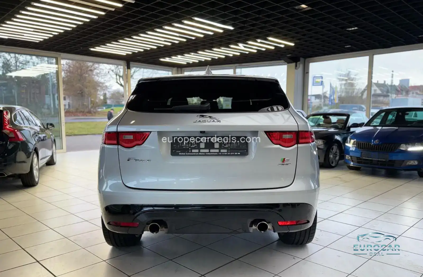 Jaguar F-Pace