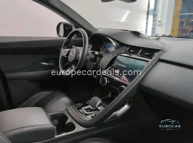 Jaguar E-Pace
