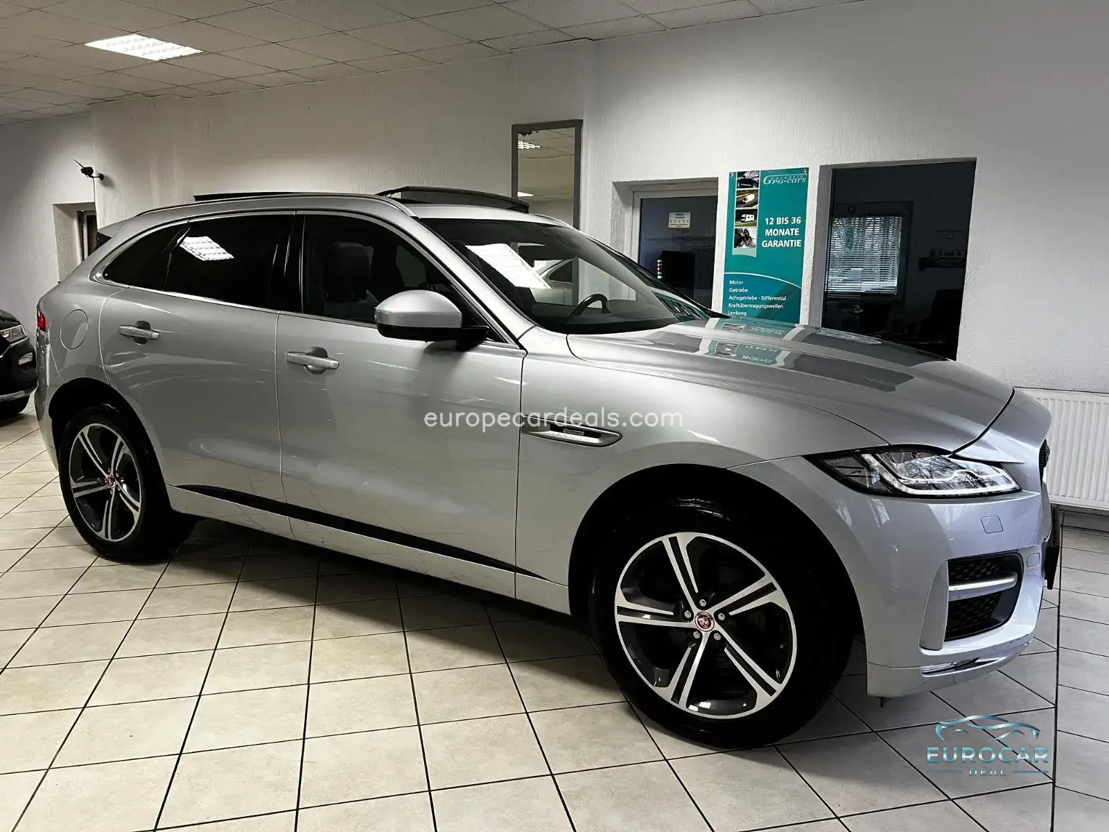 Jaguar F-Pace