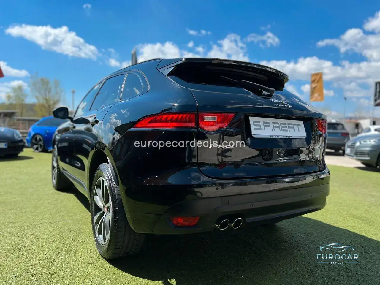 Jaguar F-Pace