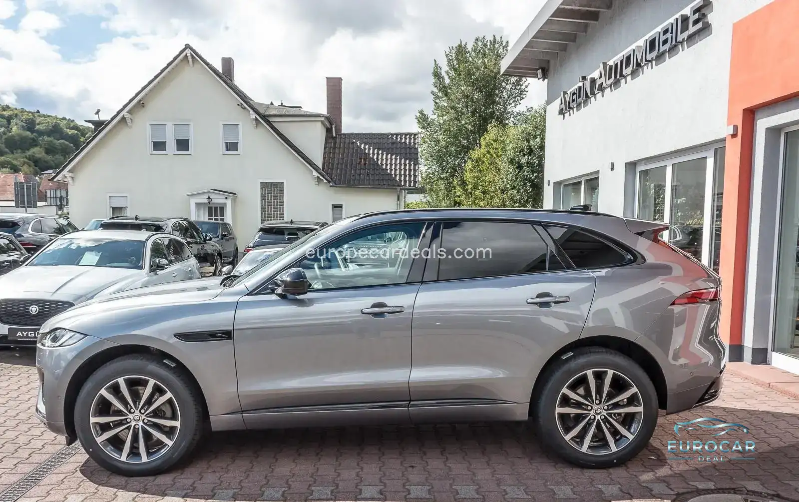 Jaguar F-Pace