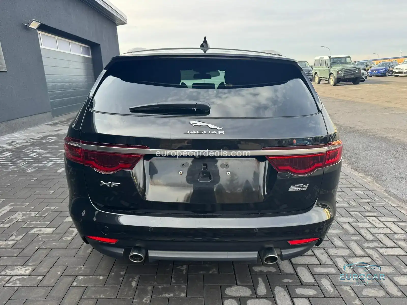 Jaguar XF