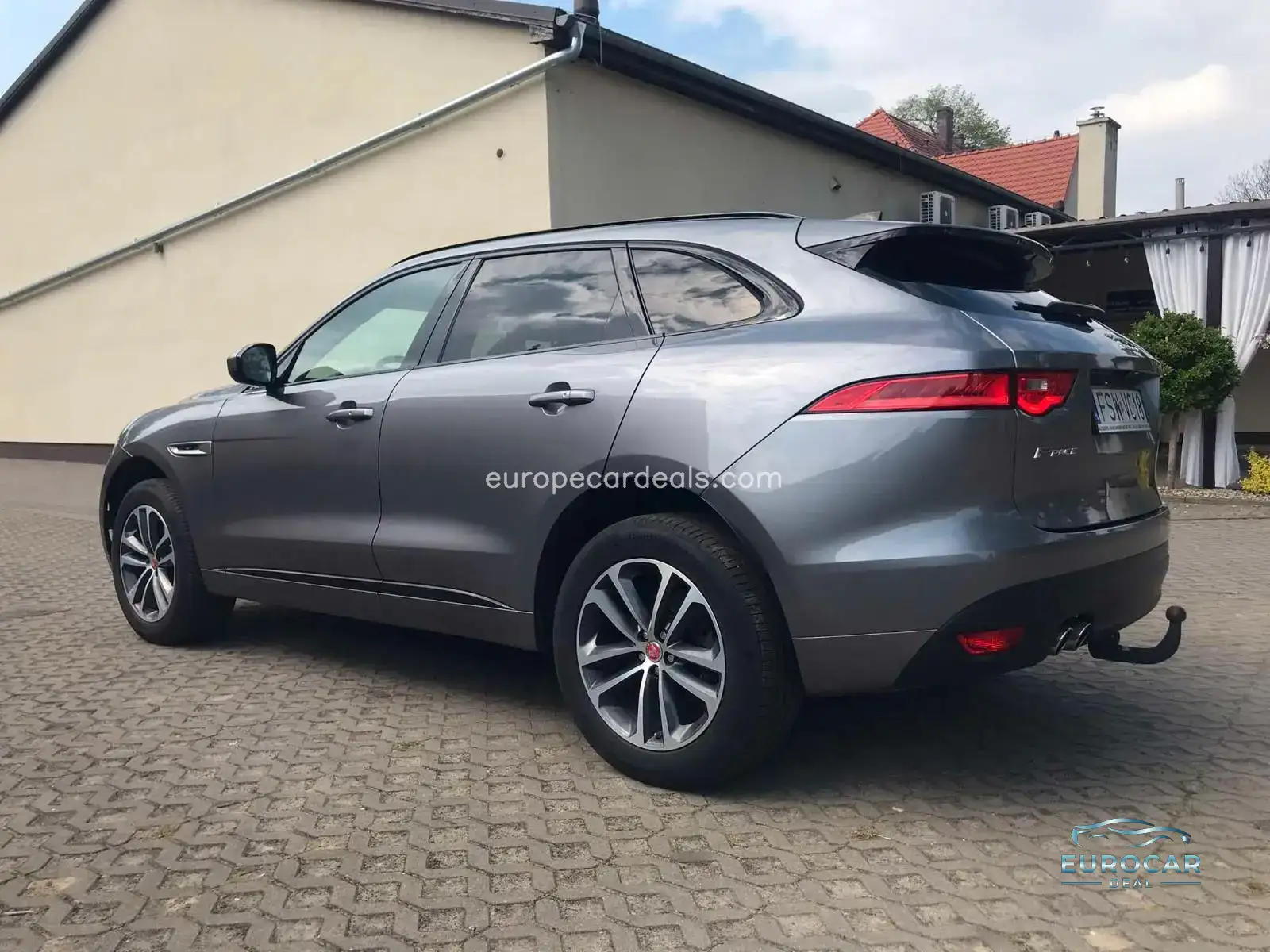 Jaguar F-Pace