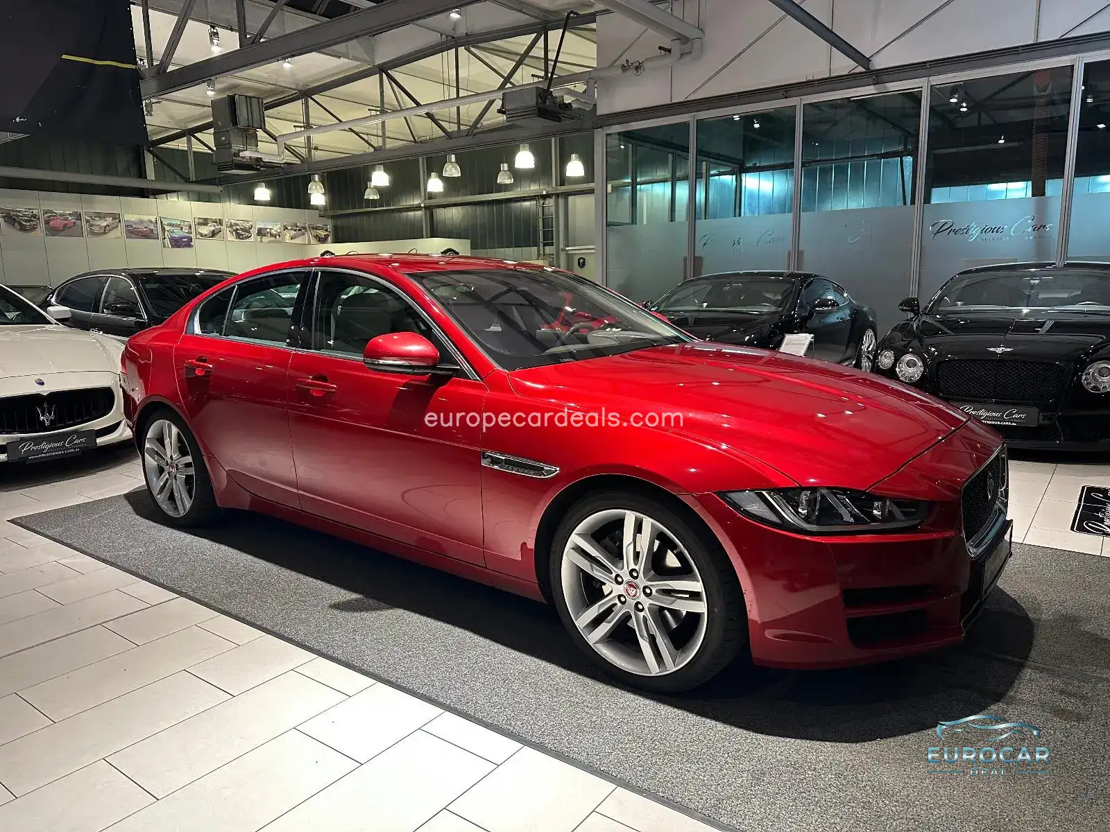 Jaguar XE