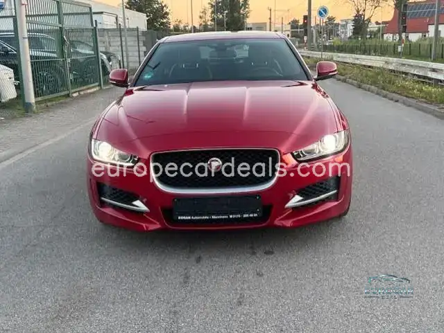 Jaguar XE