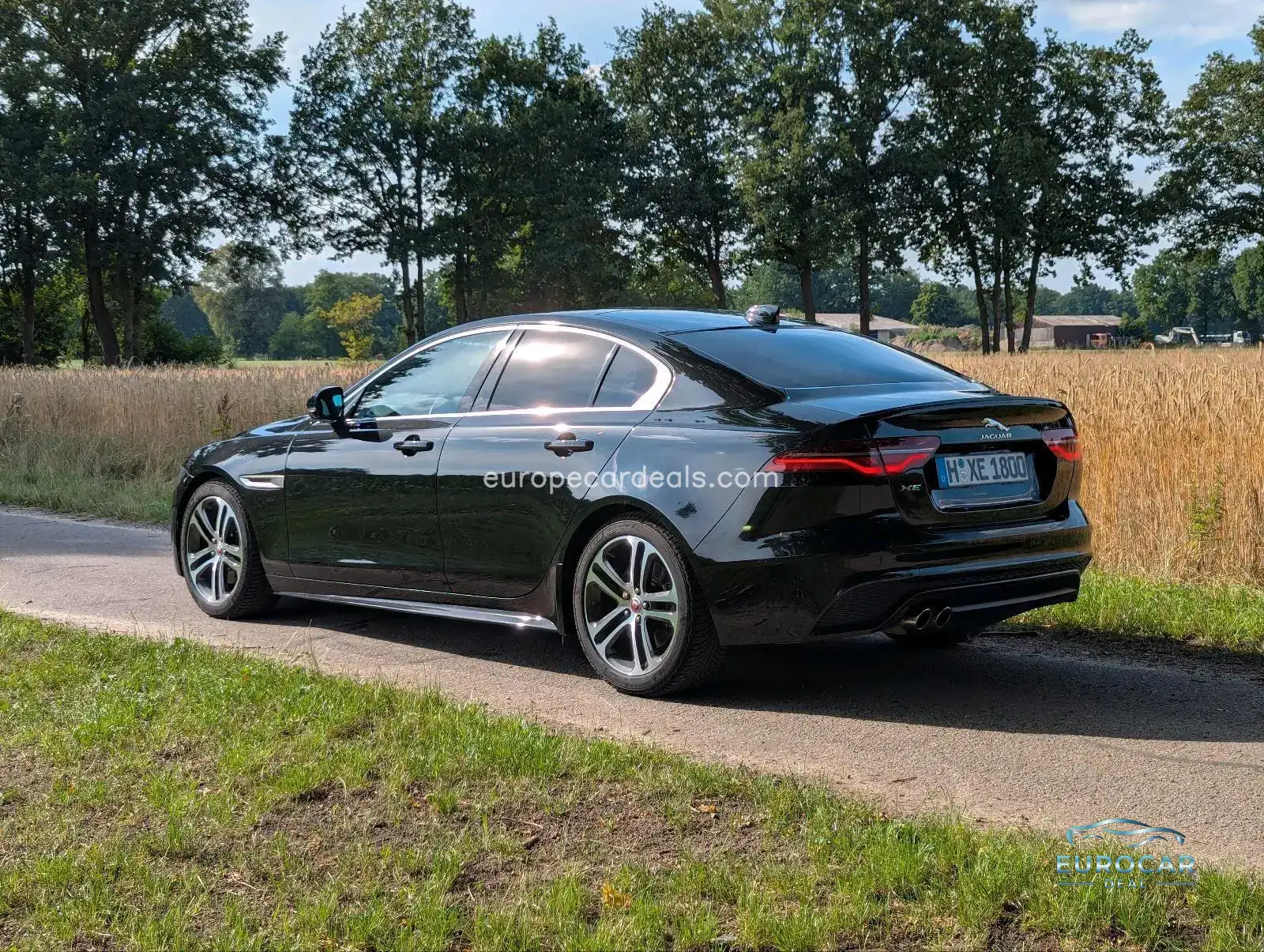 Jaguar XE
