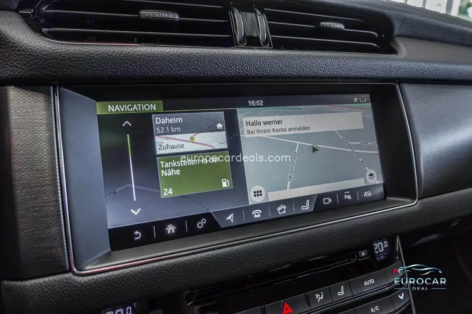 Jaguar XF