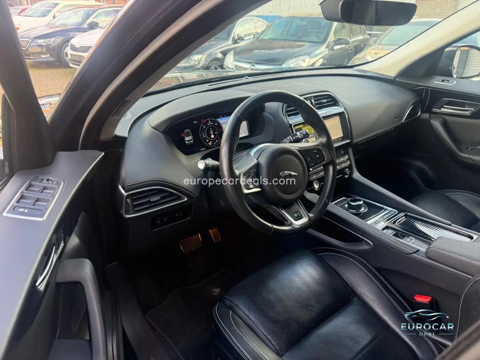 Jaguar F-Pace