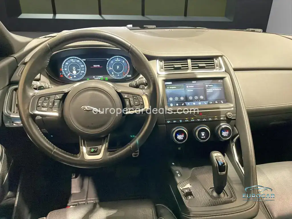 Jaguar E-Pace