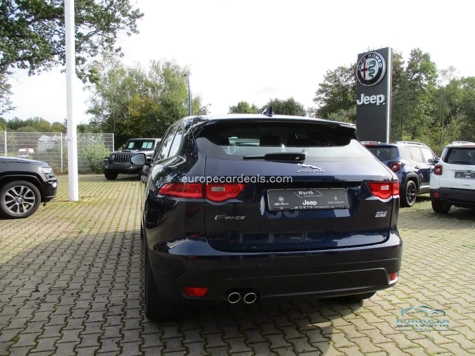 Jaguar F-Pace