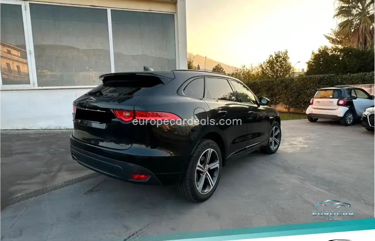 Jaguar F-Pace