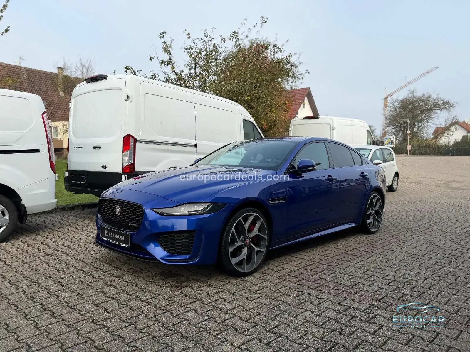 Jaguar XE