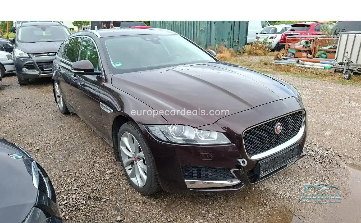 Jaguar XF