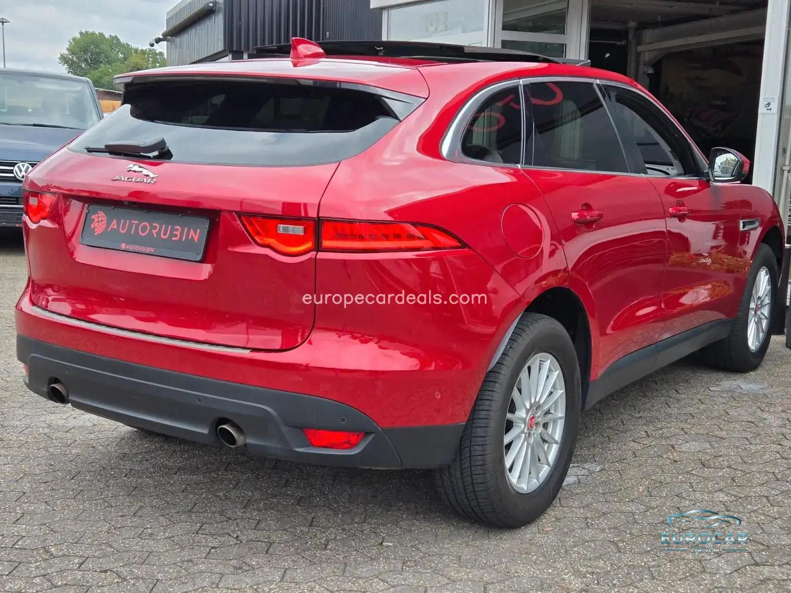 Jaguar F-Pace